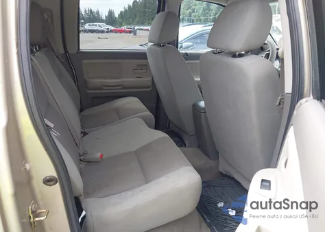 2005 Dodge Dakota Slt z USA, uszkodzony, nr VIN 1D7HE48N45S261788